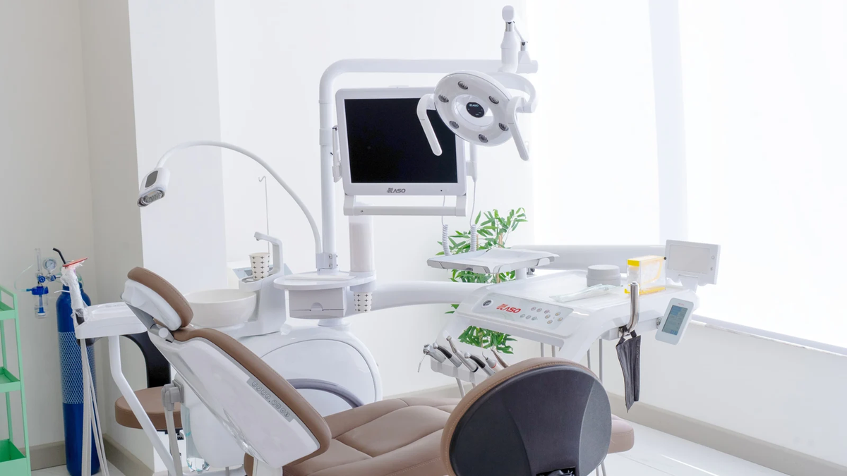 Sala de tratamiento de la galería de Premium Art Dental Clinic